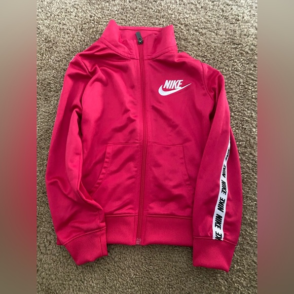 NIKE - PINK JOGGER SET - Picture 3 of 8